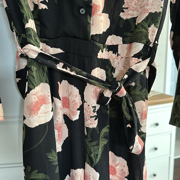 NWT Vero Moda Holly LS Jumpsuit - Size Small - Picture 4 of 7